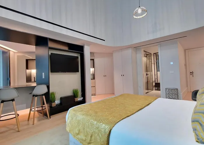 Daysy Loft By Lovelystay פונשל